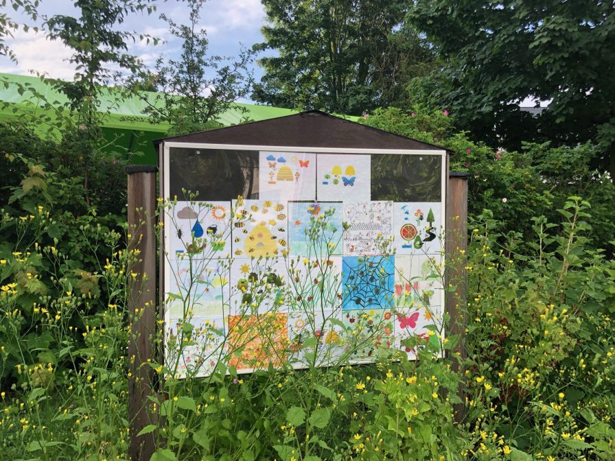 insektenhotel.jpeg#+