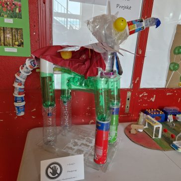 Zebra Basteln mit Müll (1)